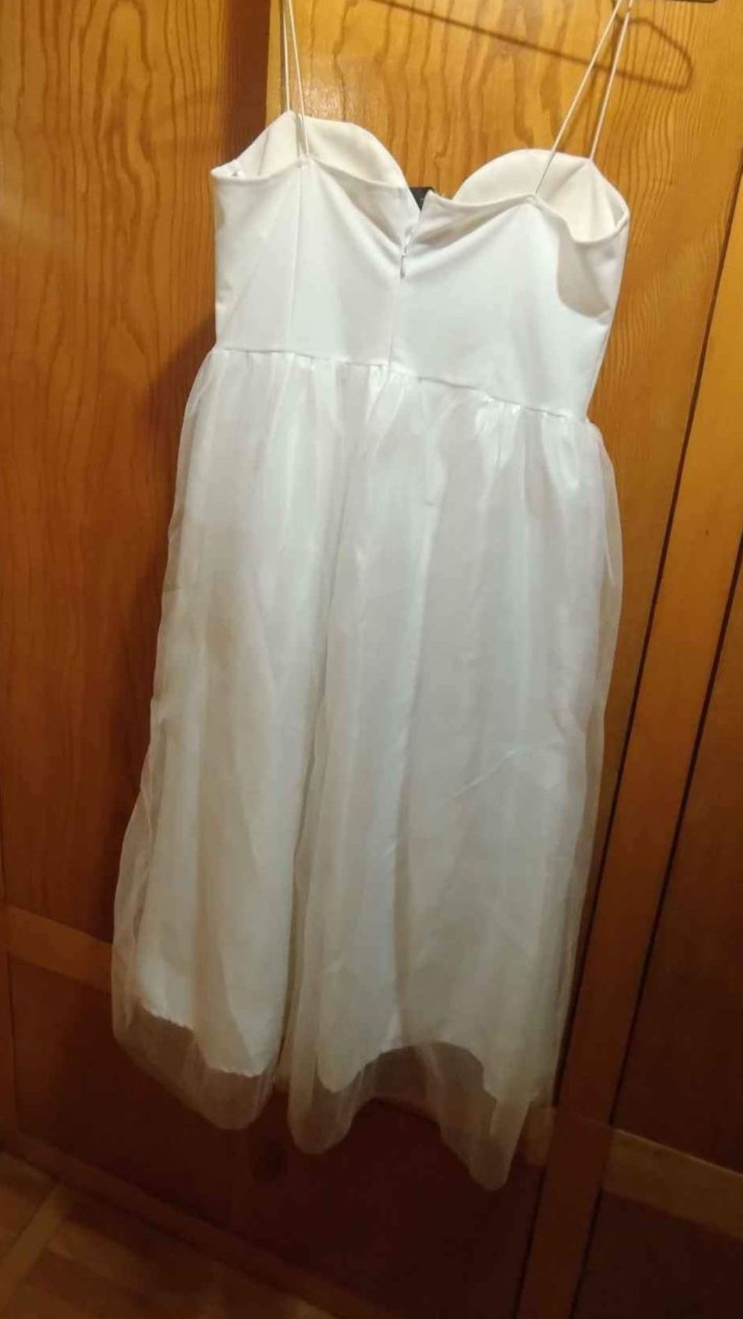 Sukienka biała  stan dobry