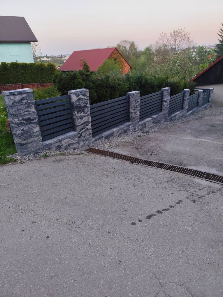 Bramy  wjazdowe.