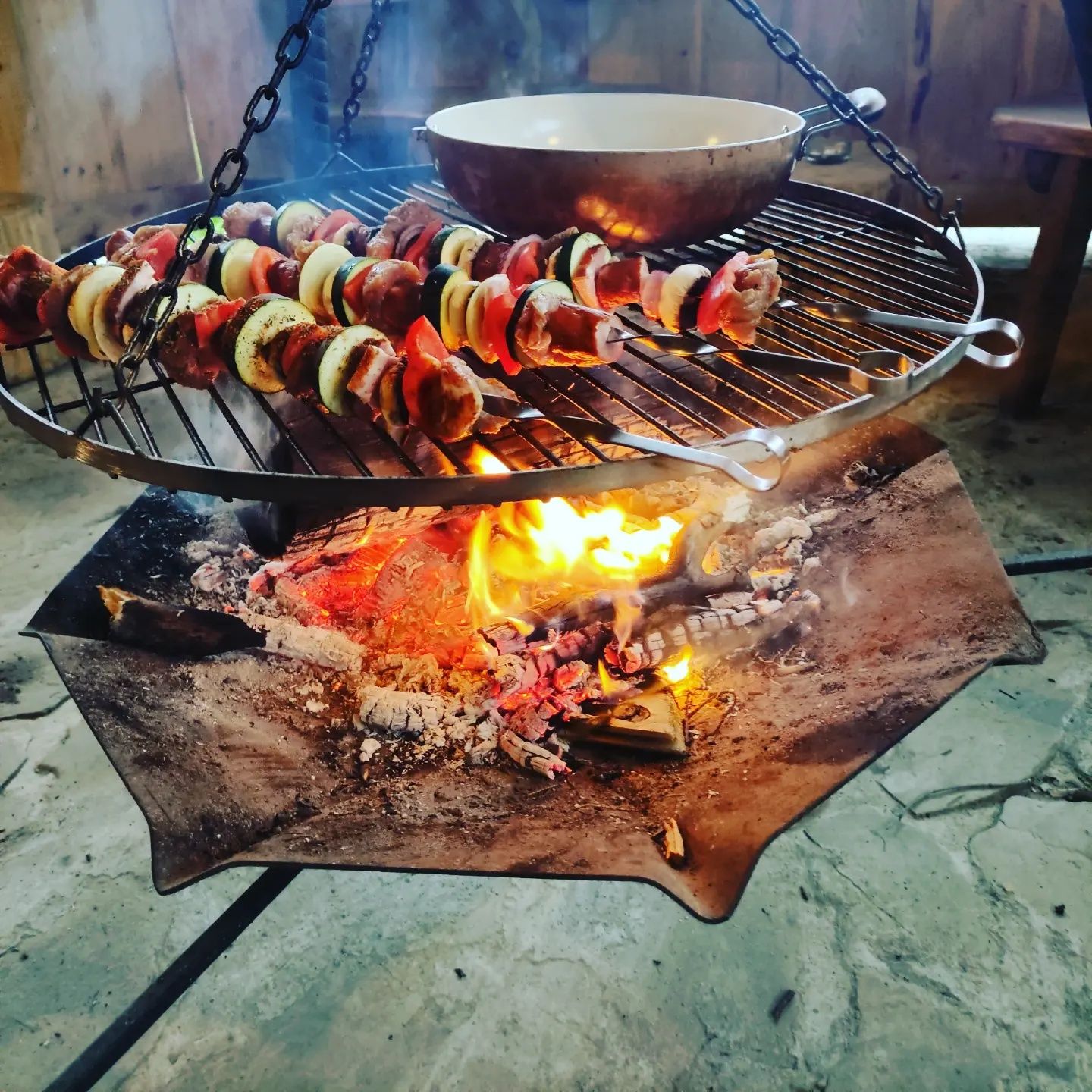 HANKÓWKA Domek w górach (Gorce,Beskid Wyspowy)