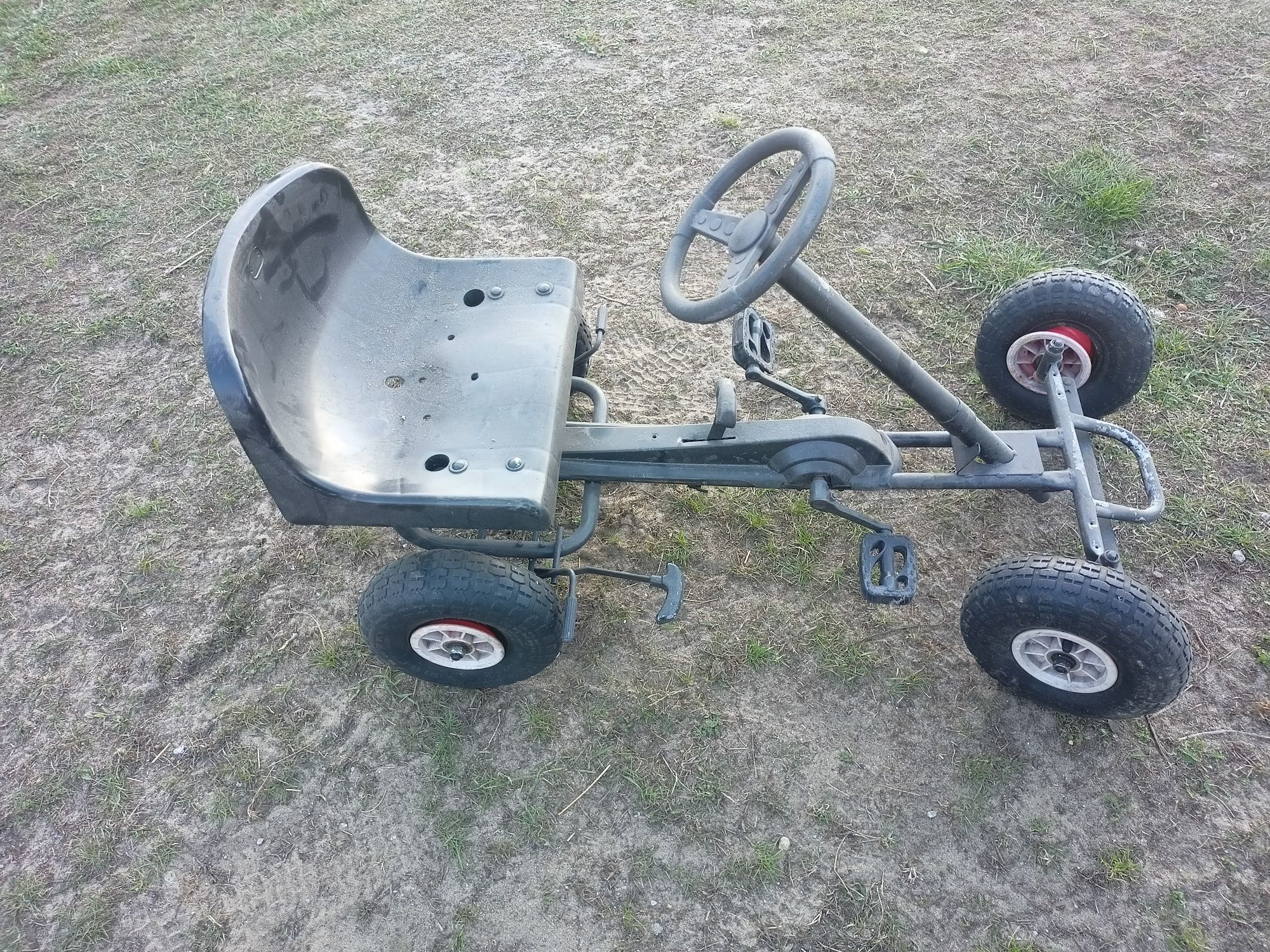 Gokart.              .
