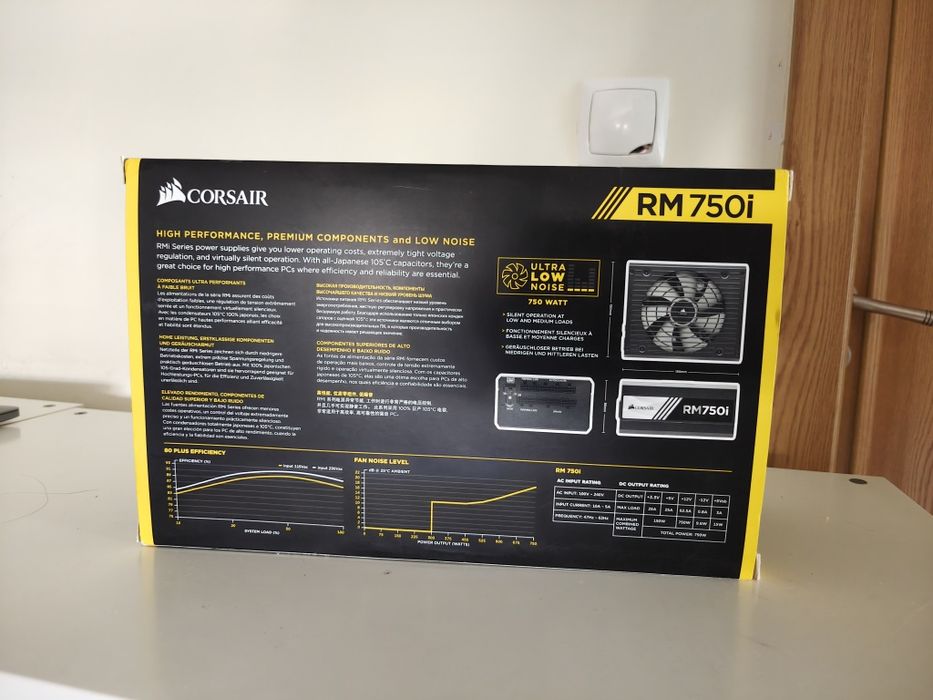Corsair RM750i - Fonte de alimentação 750W