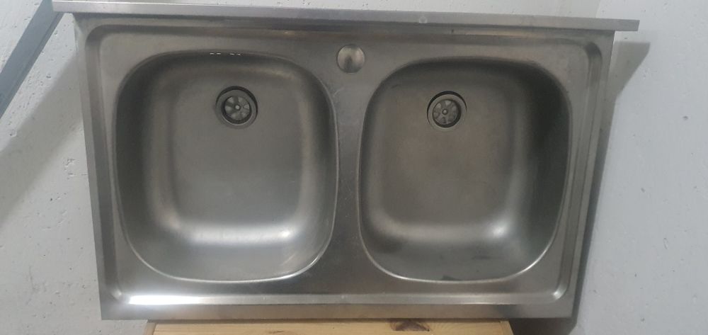 Zlew dwukomorowy stalowy za grosze