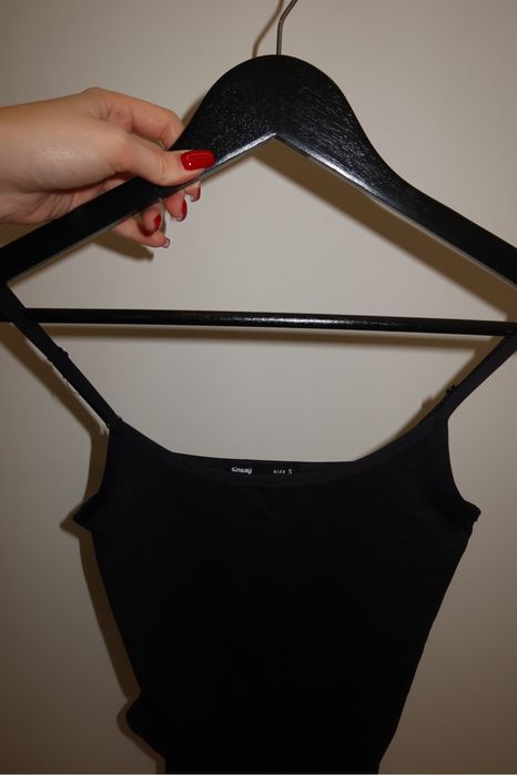 Боді Sinsay чорне, охайний стан.