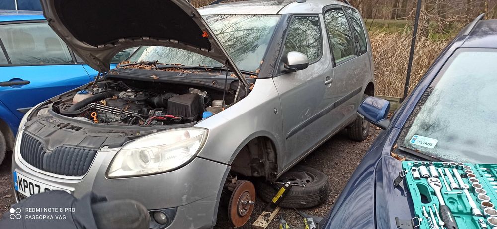 Капот   Шкода фабія румстер практик фабия