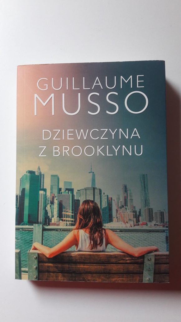 Dziewczyna z Brooklynu, Guillaume Musso