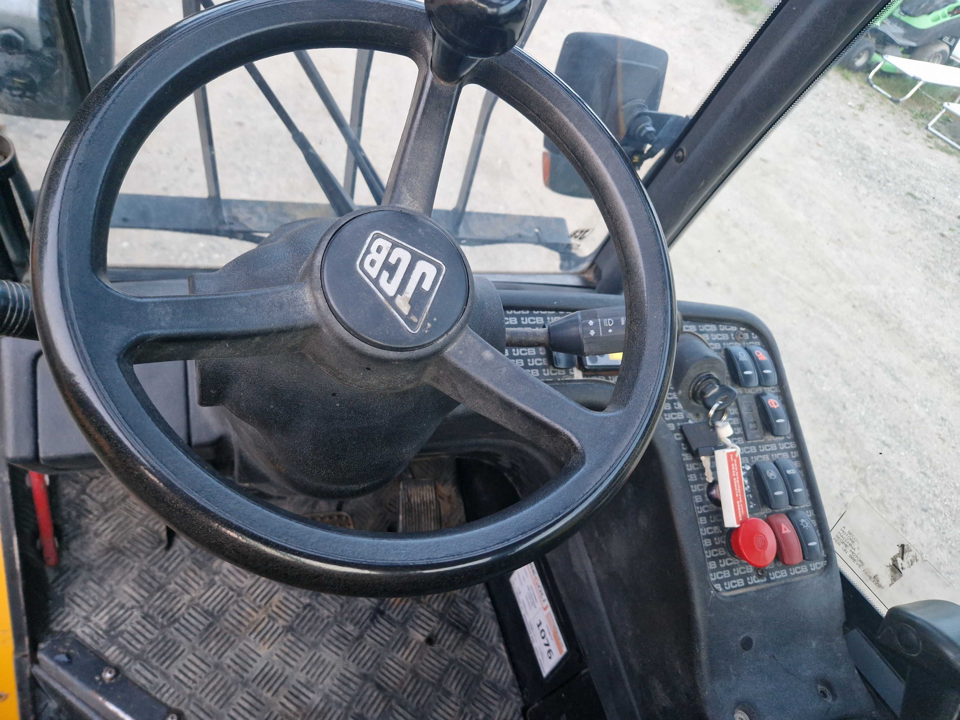 JCB  tlt 35d wozek widlowy teletruk teleskopowy ładowarka teleskopowa