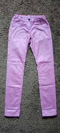 Nowe błyszczące fioletowe spodnie Esprit