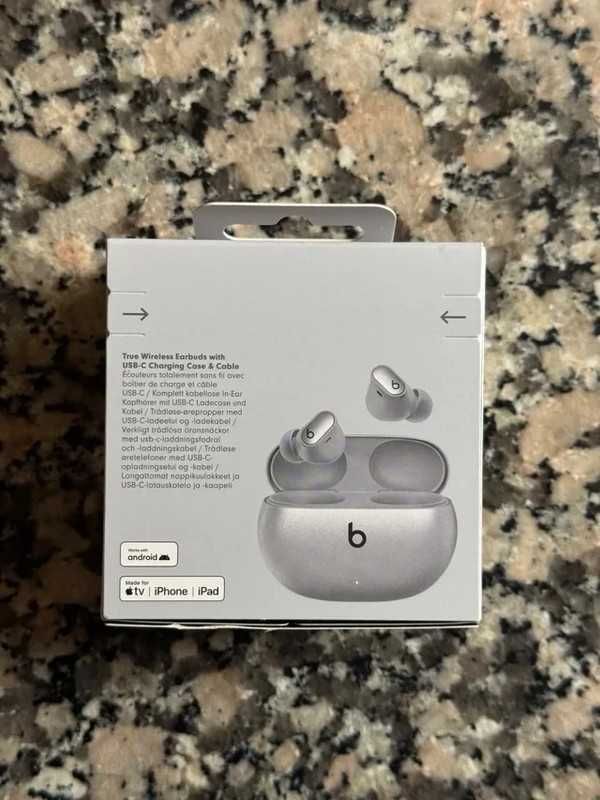 Beats Studio Buds +