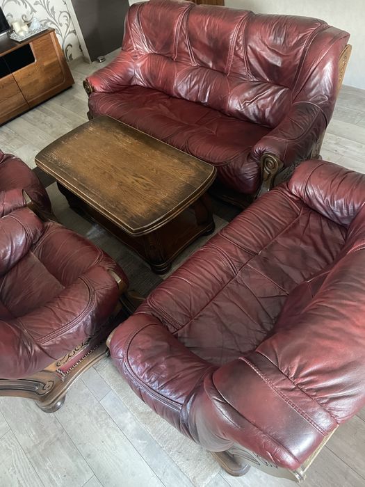 Zestaw wypoczynkowy skórzany 3+2+1+1+ława Kler