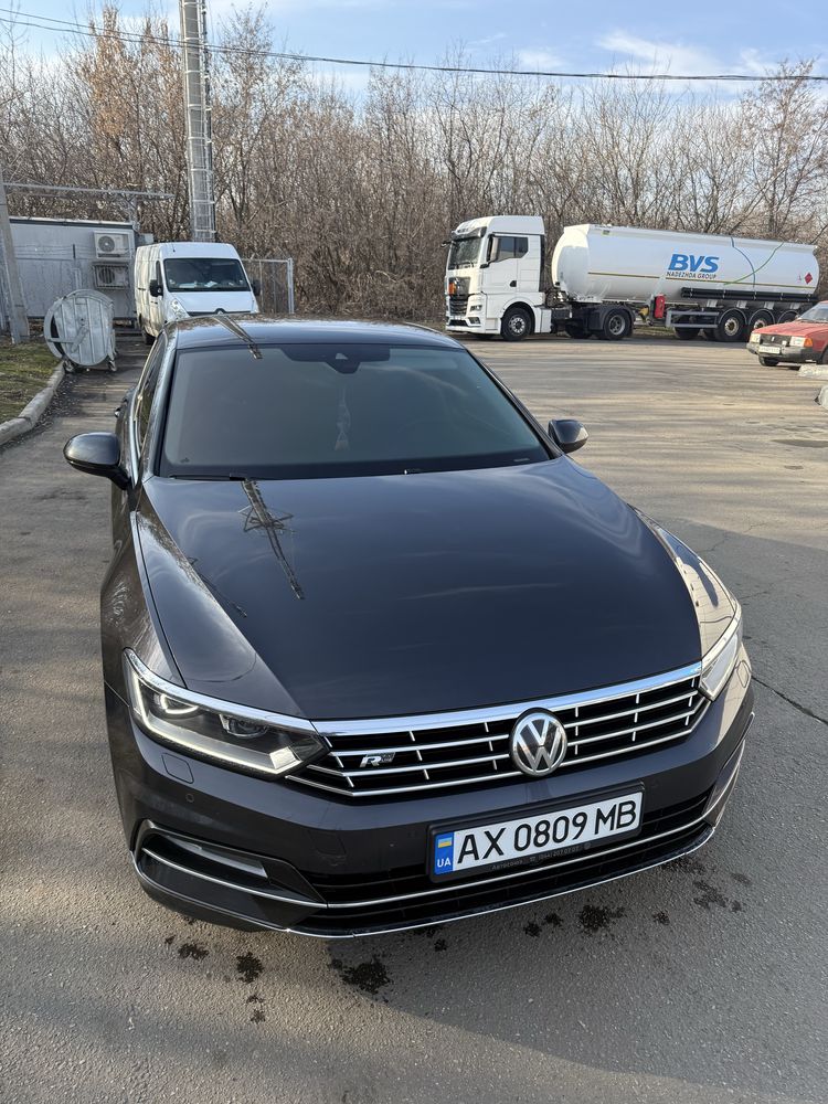 Продам пассат  R lain б 8