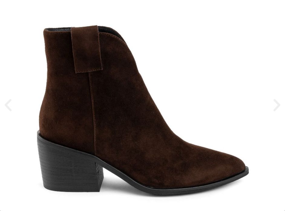 Черевики козаки, Attico