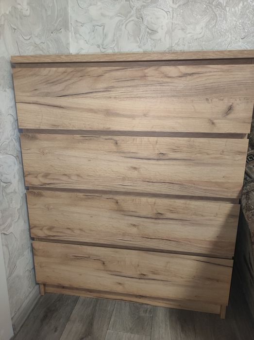 Продам комод з документами