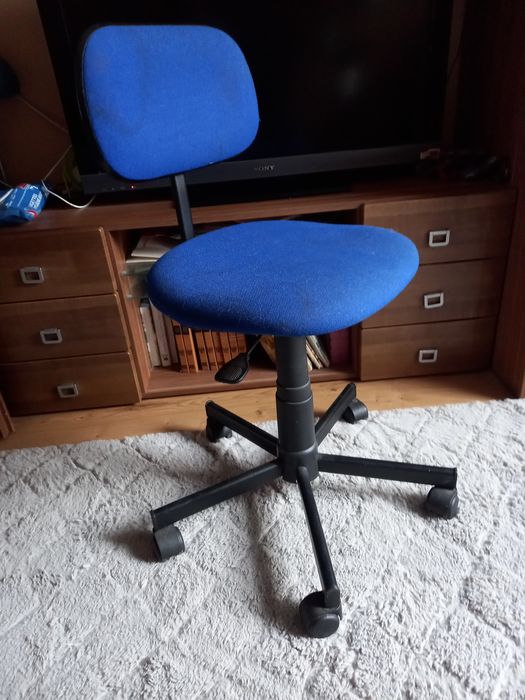 Fotel  biurowy obrotowy .