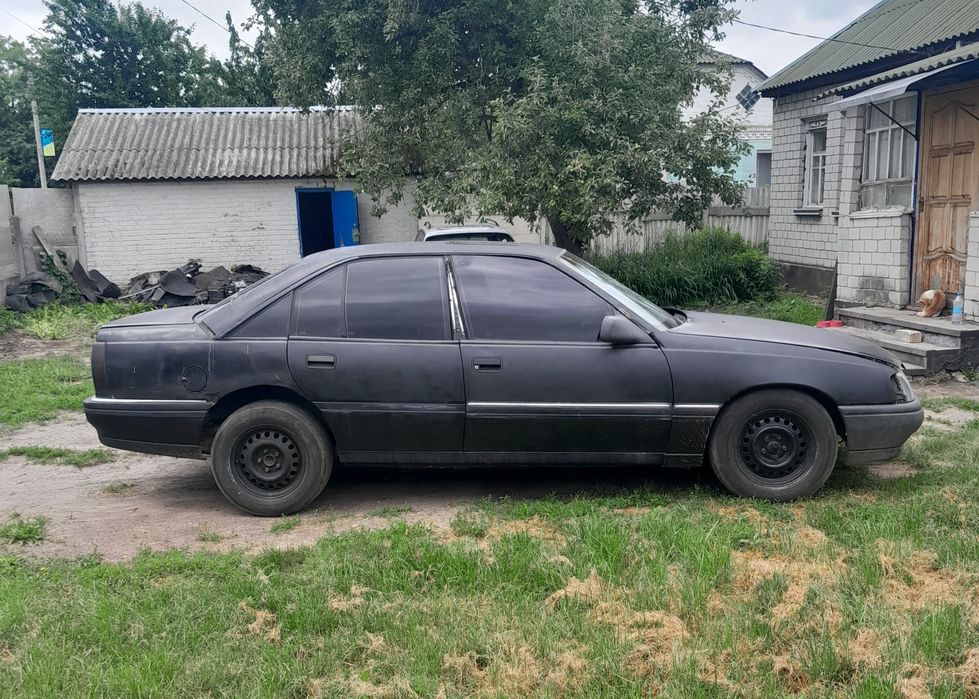 Опель омега а 2.4 інжектор автомат