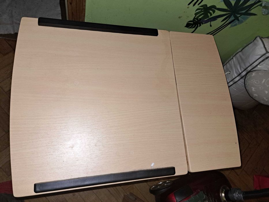 STOLIK na laptop PRZYŁÓŻKOWY 45×64 cm na kółkach Warszawa Miedzeszyn