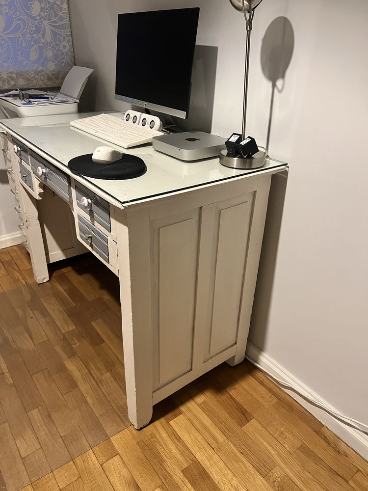 Vendo secretaria em bom estado