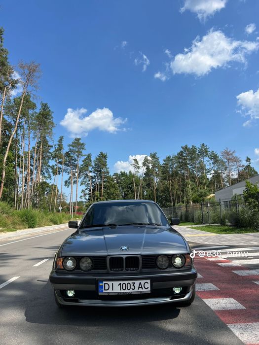 Бмв е34  в гарному стані