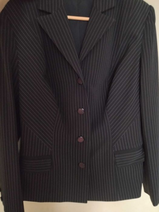 Продам костюм двійка