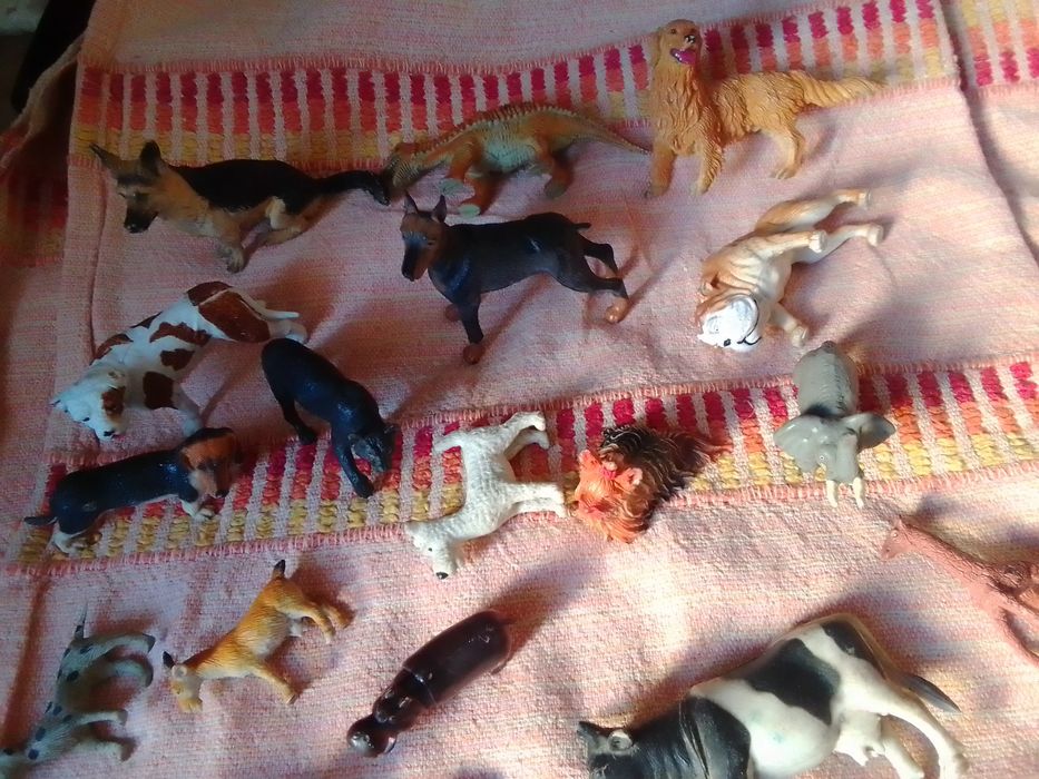 Várias figuras de animais desde 0,50 a 2€