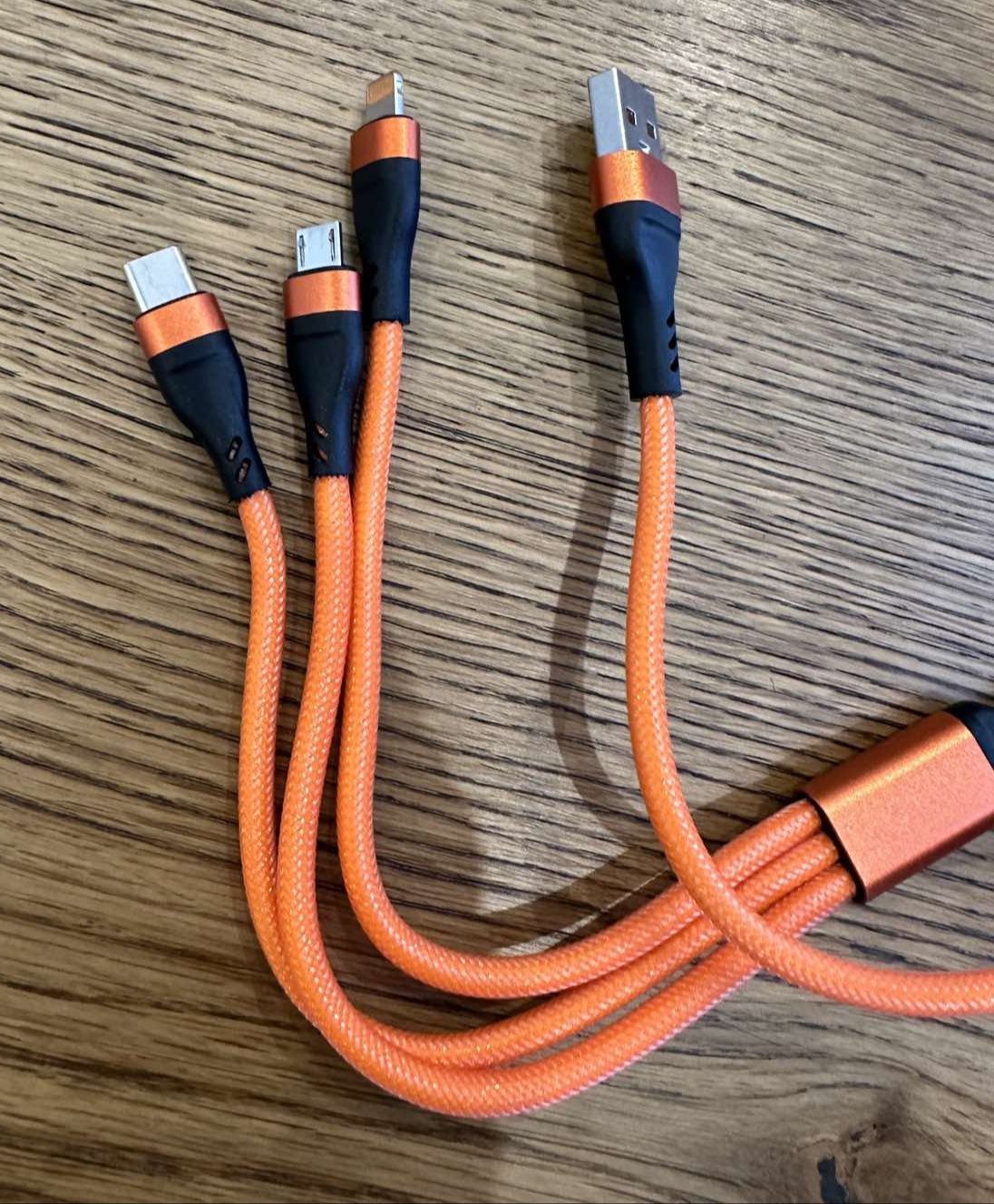 Універсальний кабель USB оранжевий