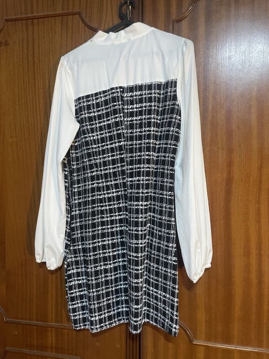 Vestido preto e branco