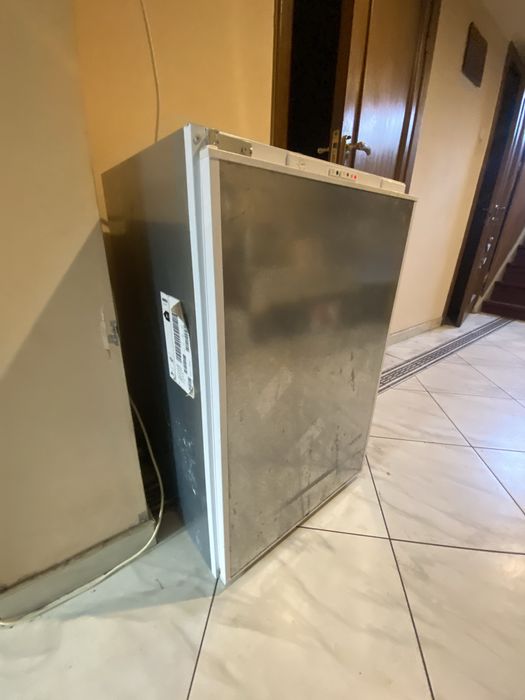 Вбудована морозильна камера 85 см Bosch GID 18A20