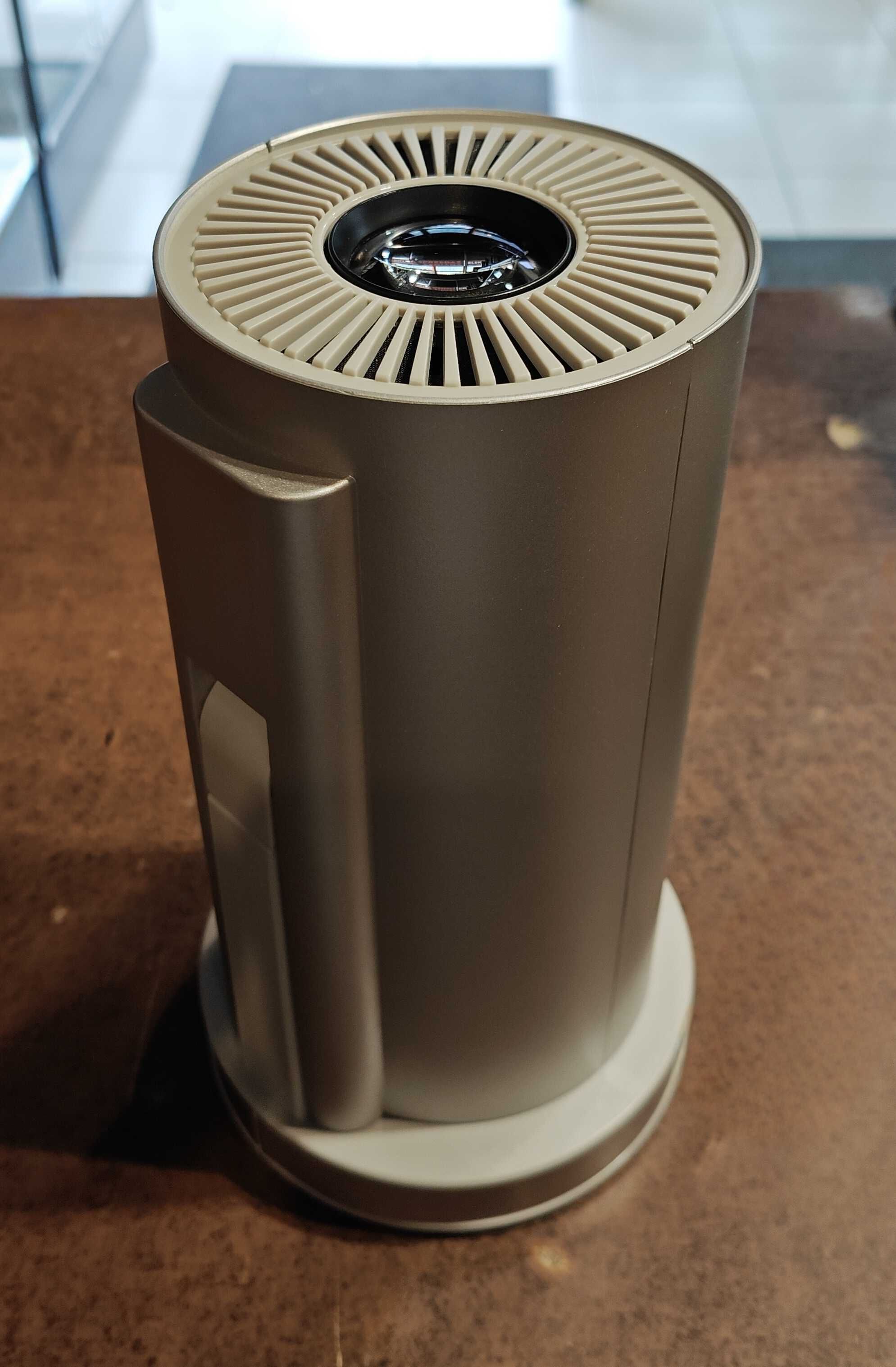 Projektor WG Airflex 240/ 240 ANSI/ 4K/ pilot/ Stan BDB