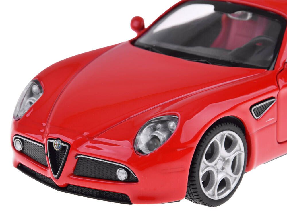 Auto Metalowe Model Alfa Romeo 8C Competizione Skala 1:32 Światła