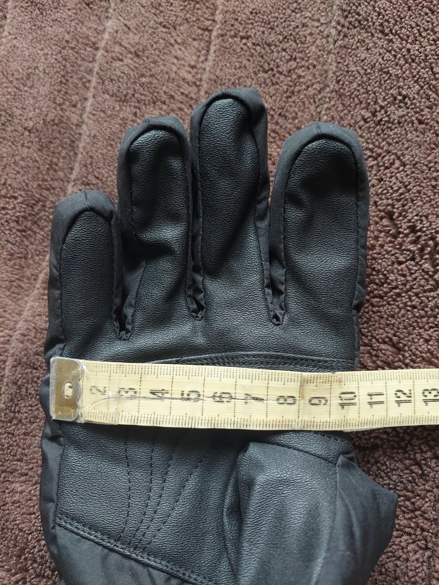 Перчатки горнолыжные reusch ziener gore tex оригінал 

Стан класний