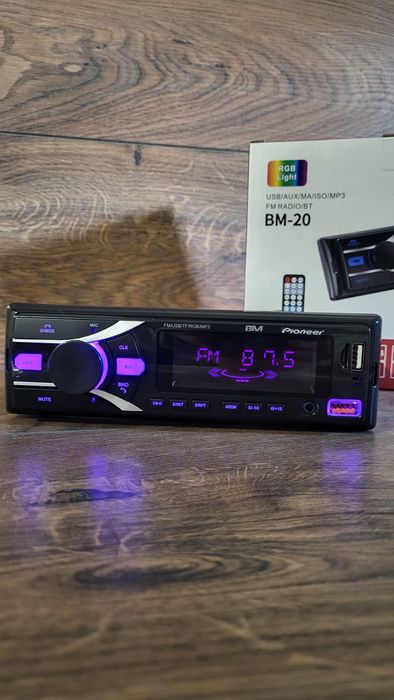 Bluetooth магнітола BM-20/USB/AUX/змінна підсвітка