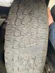 Шини 235/75R15 2 шт.