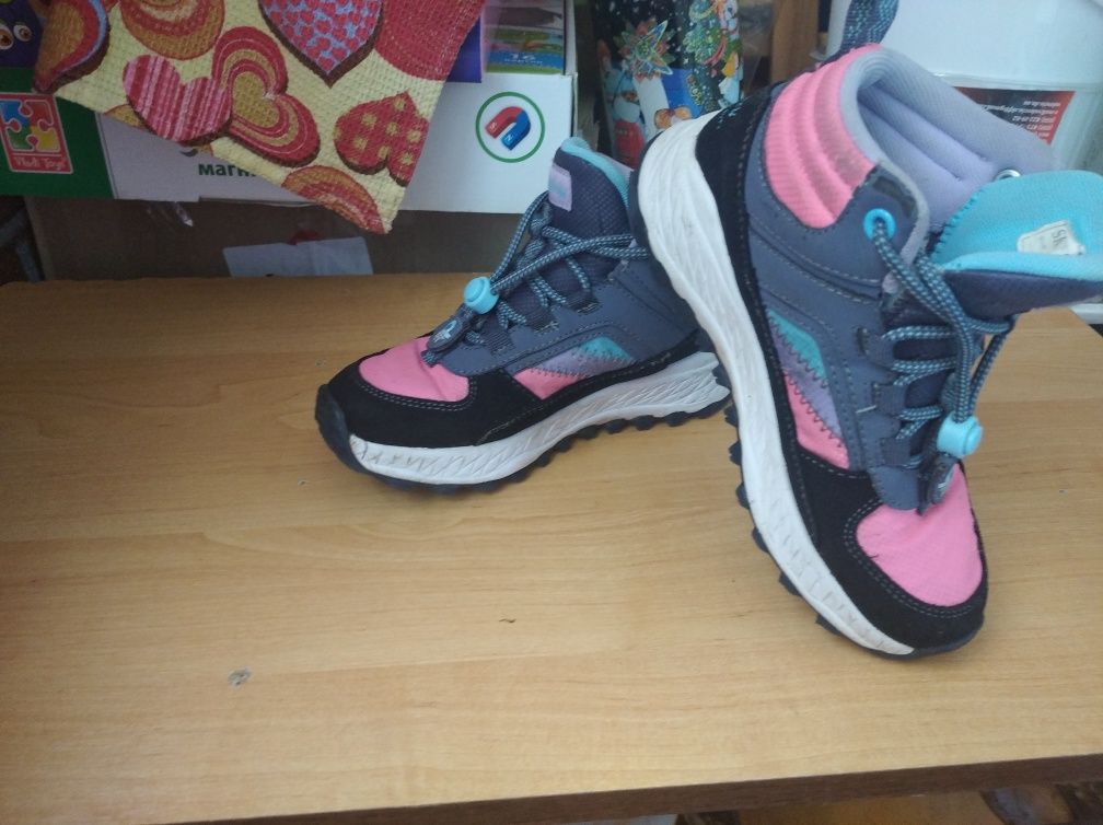 Кросівки Skechers демісезон на дівчинку