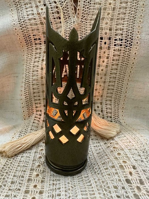 Військові сувеніри. Підсвічники.