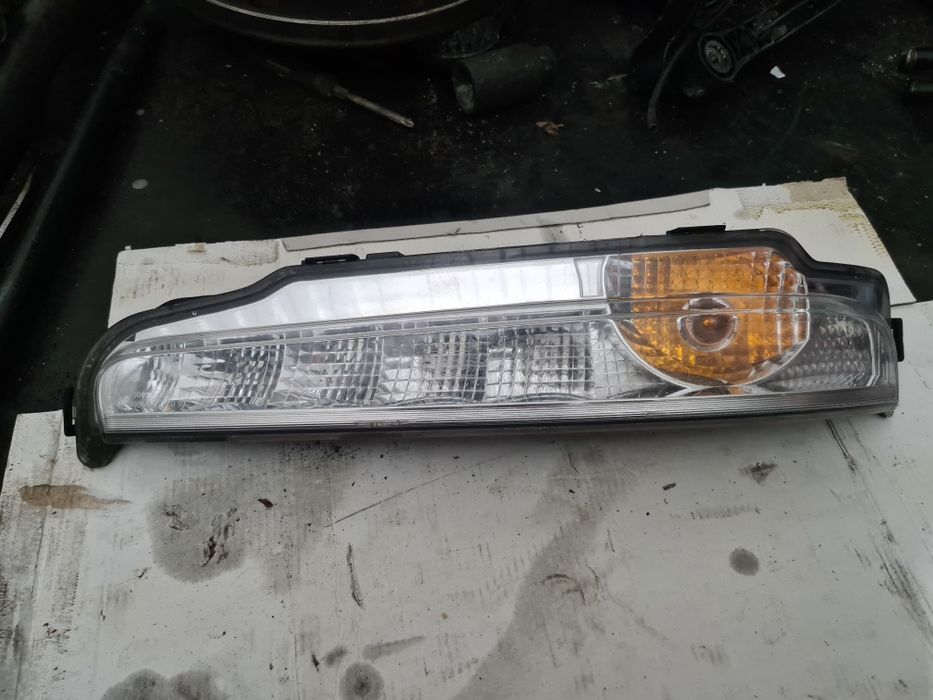 Kierunkowskaz LED lewy  MERCEDES ATEGO 3