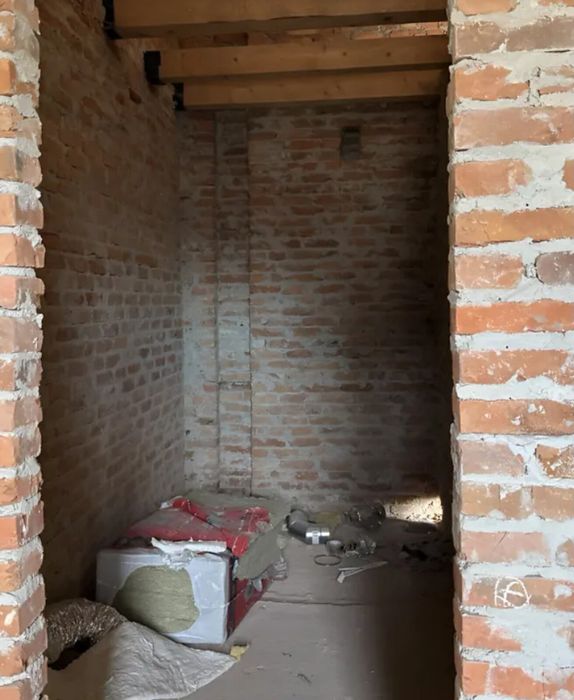 Продаж 3 поверхового дуплекса