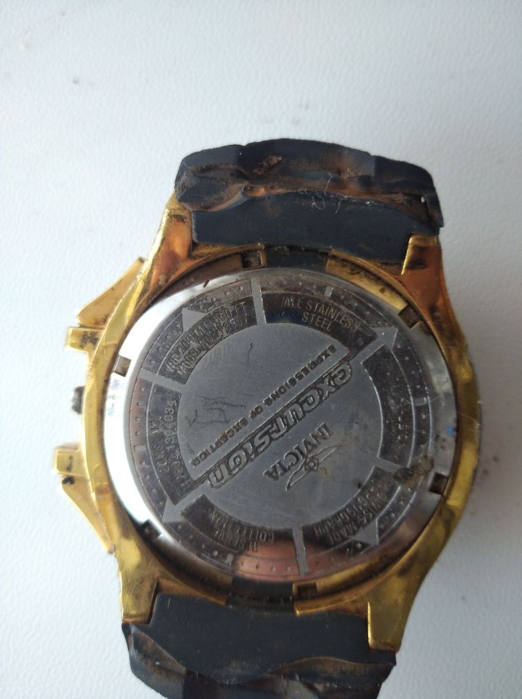 Продам часи  Invicta