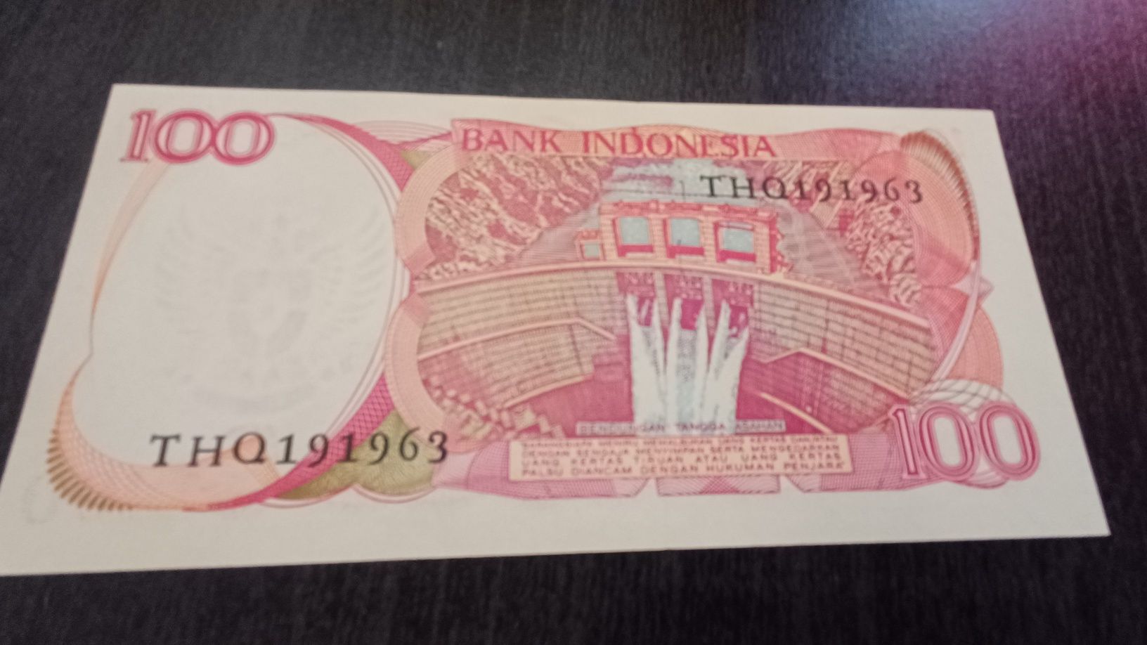 Indonésia 100 rupias NOVA