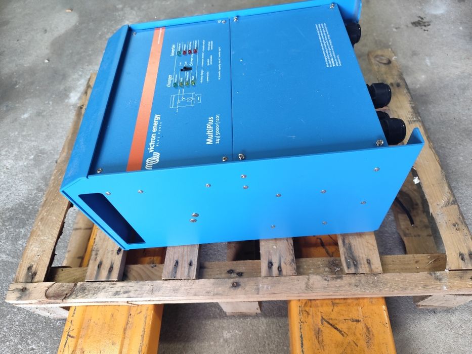 Vendo victron multiplus