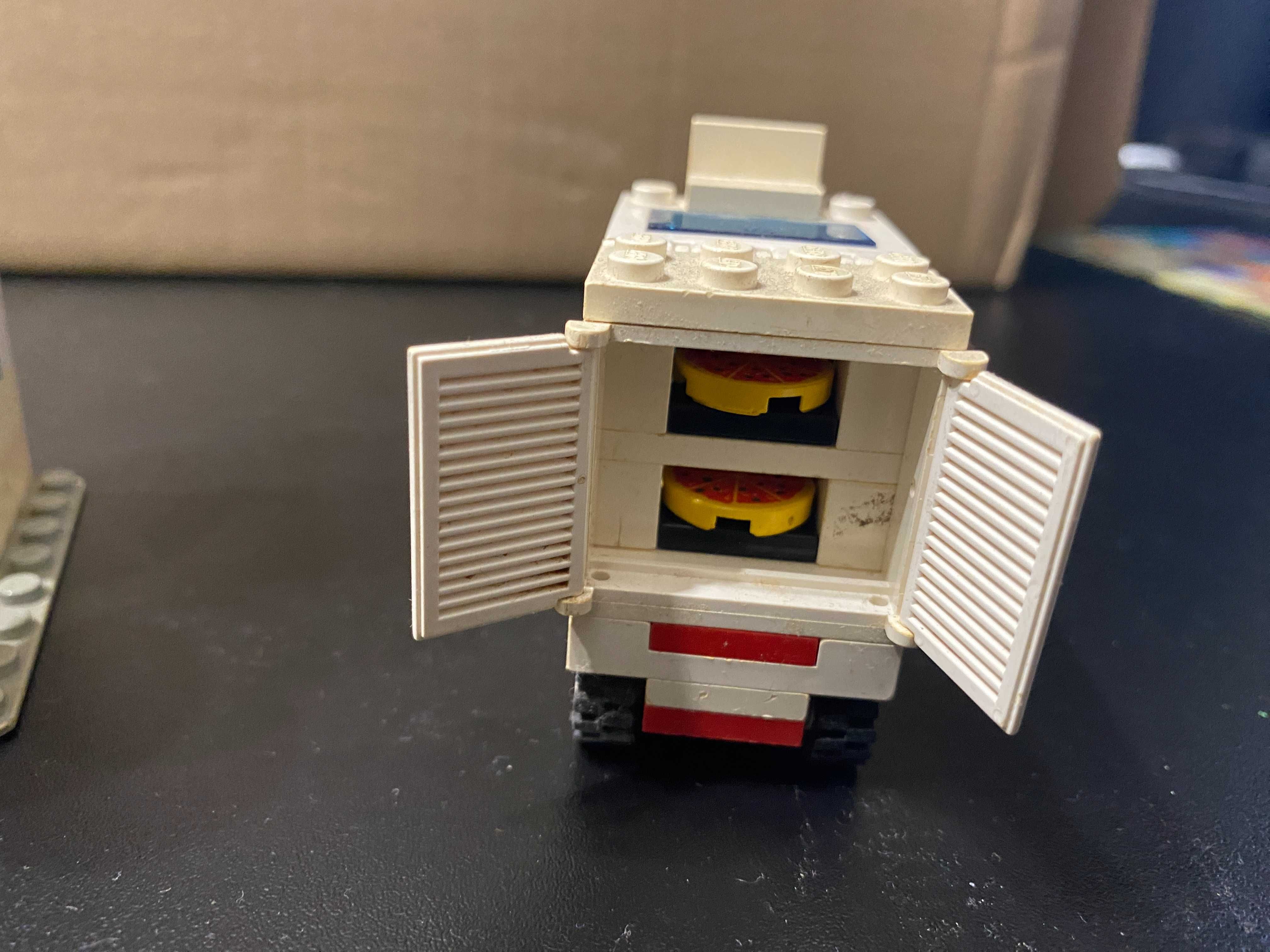 LEGO 6350 Pizza To Go 1994 Classic Town