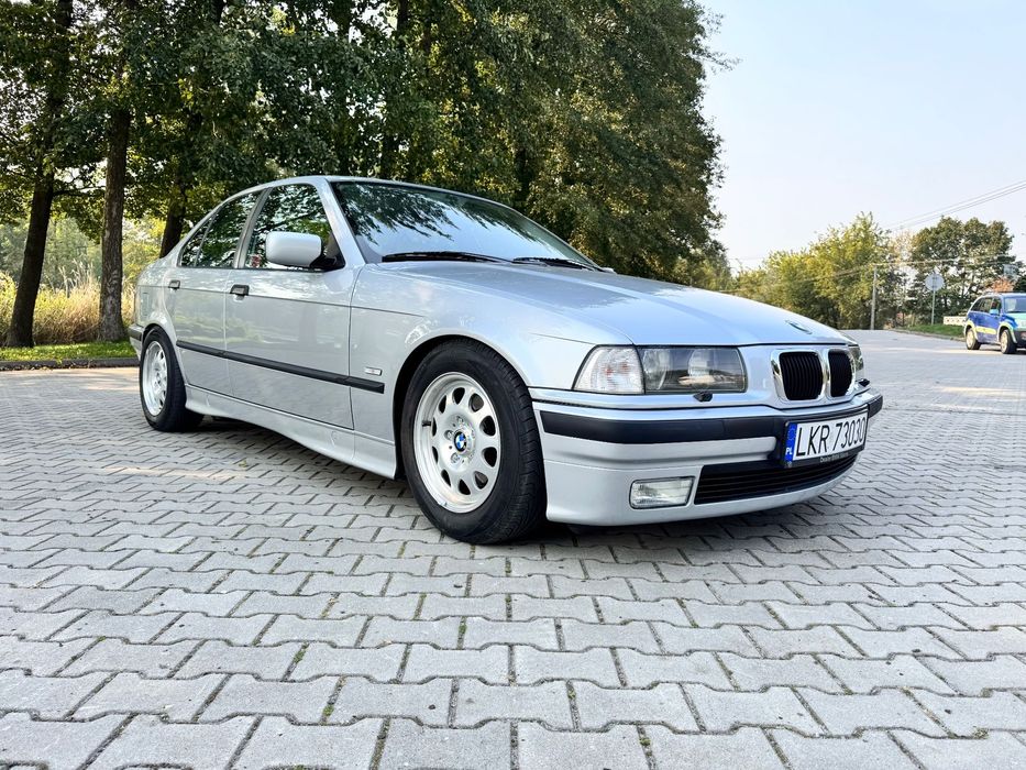 BMW Seria 3 BMW E36 320i R6 150KM Exlusive Pakiet, KW Inox V1