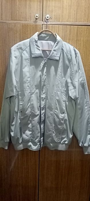 Мужская ветровка р. 52-54