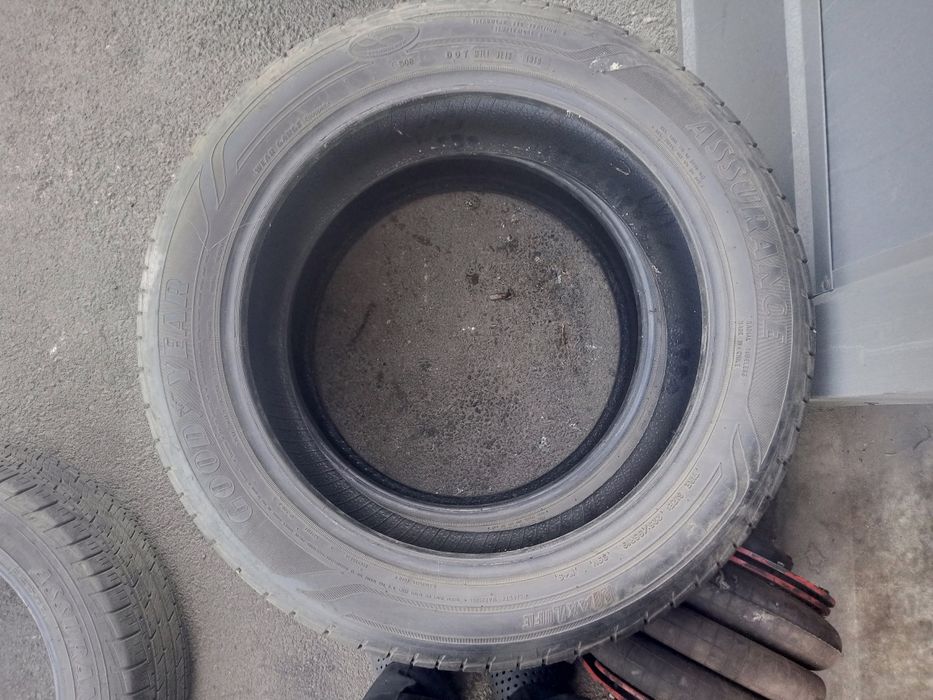 GoodYear Assurance 225/55 R19