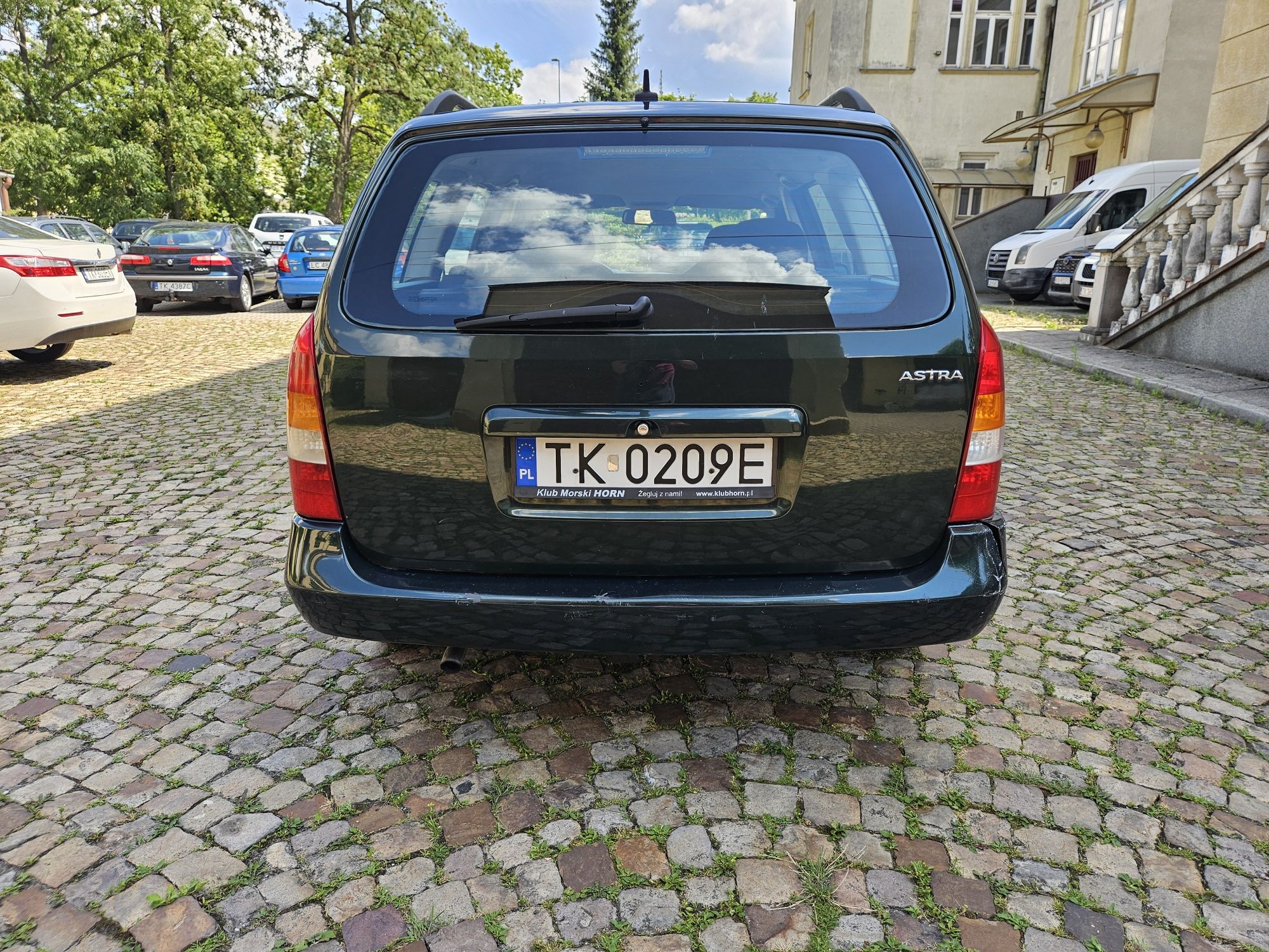 Opel astra kombi 1.4 sprawna klimatyzacja.