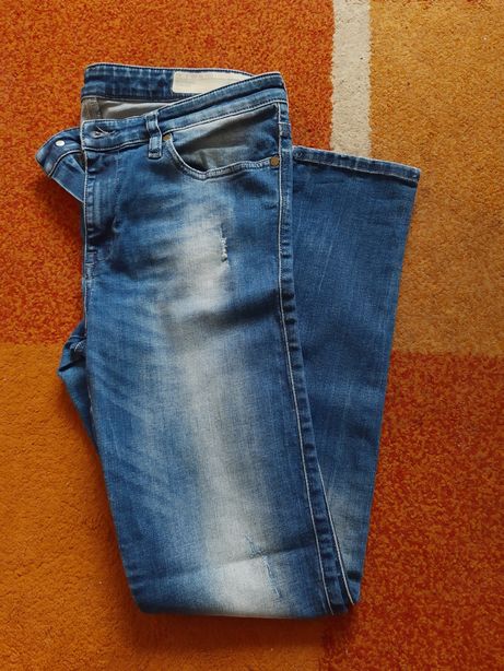 DIESEL spodnie jeansowe M/L