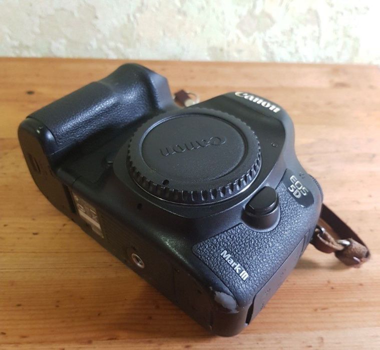 Canon 5D mark 3 iii . 127т. кадров
