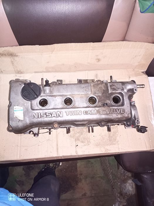 Запчастини до нісан санні