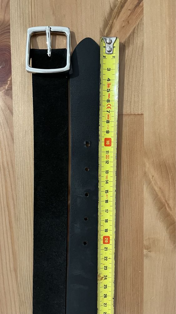 Cinto preto Massimo Dutti - 115 cm