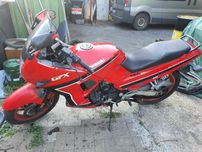 Kawasaki gpx750 gpx 750