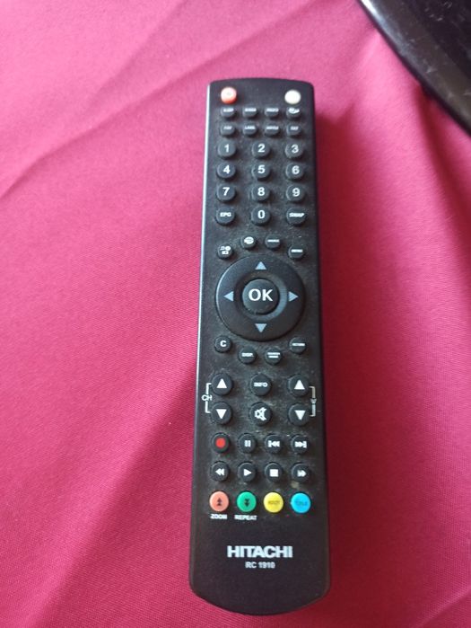TV LCD Hitachi 26"