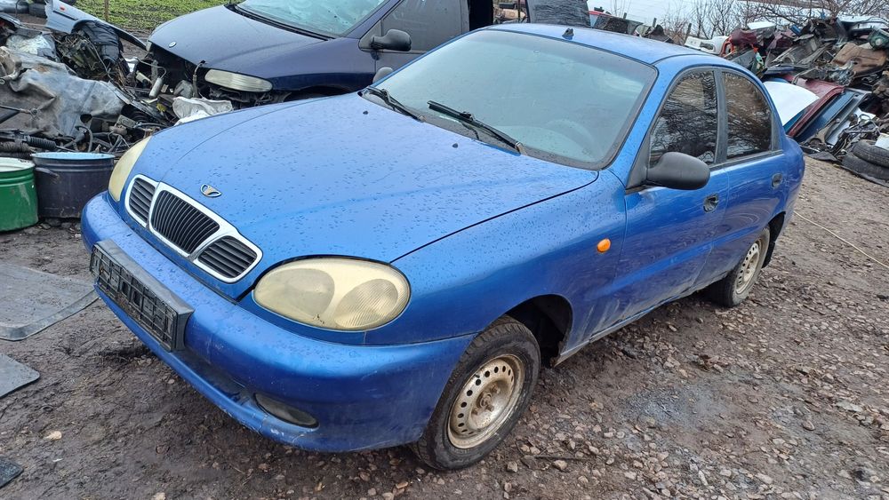 Продам Део Ланос на болты